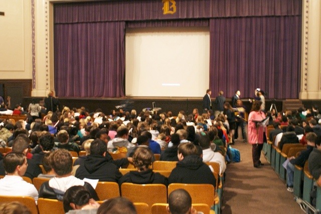 About 1,000 students assembling in C.E. Byrd High School Auditorium moments before Judge Crichton's presentation 12-4-09