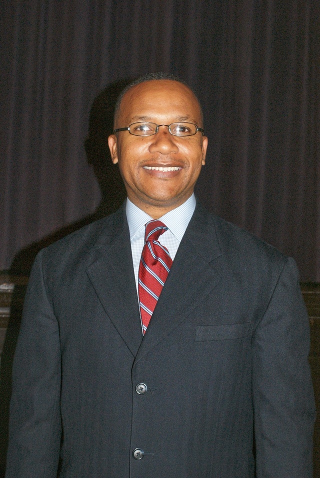 Ron Stamps adds his presentation to Judge Crichton's program at C.E. Byrd 12-4-09. Stamps is a dynamic prosecutor of violent crimes in Desoto and Caddo Parishes