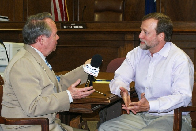 Judge Crichton &amp; Tom Pace discuss posibble nominees to replace retiring Supreme Court Justice John Paul Stevens during Interview in his Courtrrom 4-14-2010.&nbsp;(Photo by Leigh Anne Robicheaux)